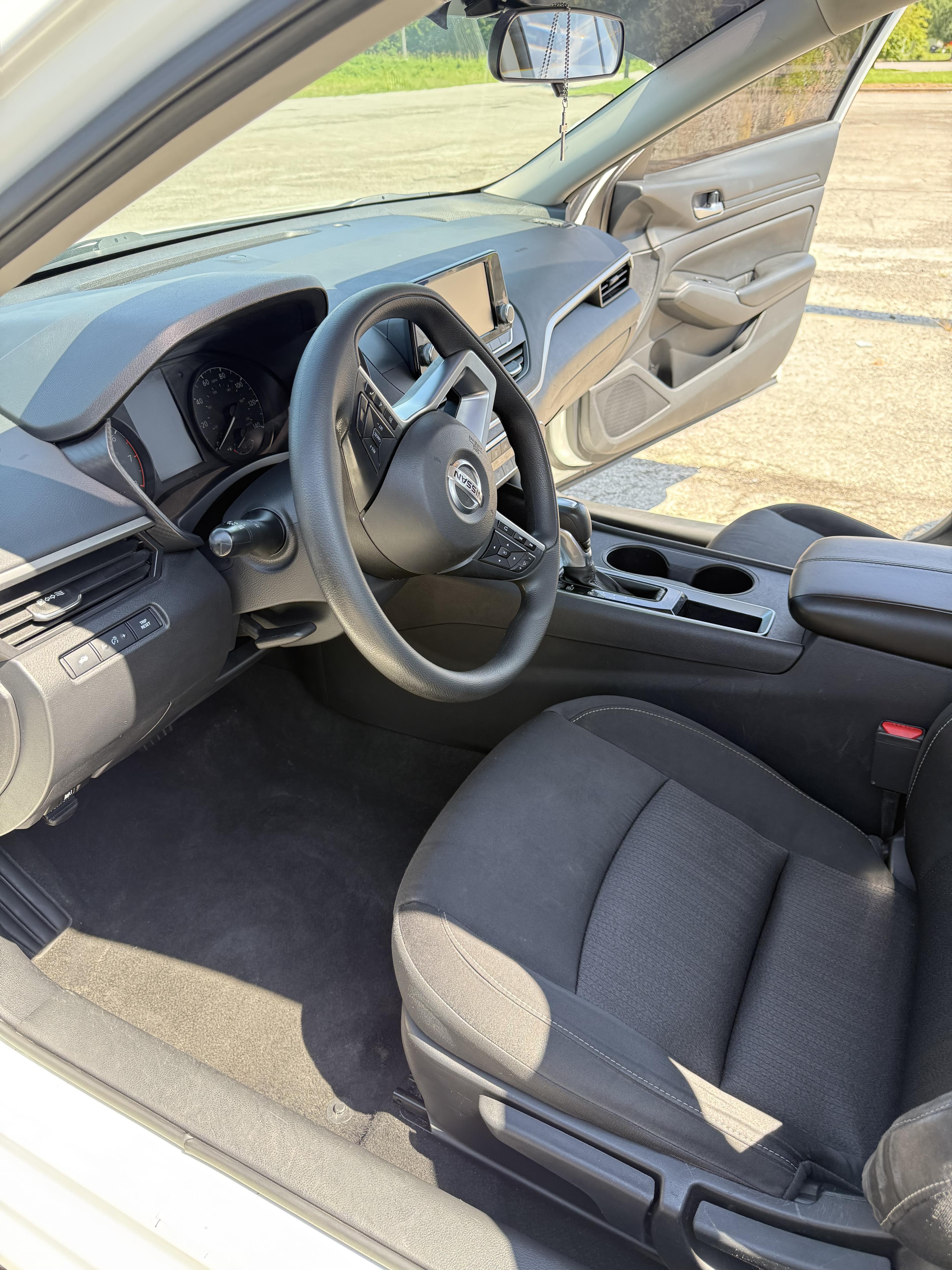 Nissan Altima interior after detailing by Kurtz Details